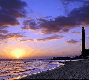 Strand und Leuchtturm Maspalomas