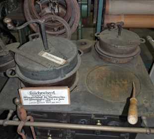 Ausstellung in der Remise der Windmühle Varel