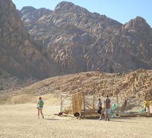 Im Beduinendorf