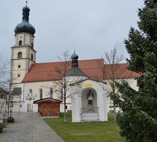 Kirche zum Heiligen Blut
