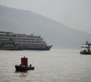 Kreuzfahrtschiffe in Wushan