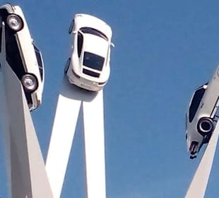 Porscheskulptur Gerry Judah in Stuttgart