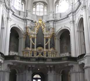 Katholische Hofkirche