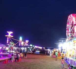 Auf dem Nachtmarkt von Kanchanaburi