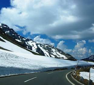 Schneefelder pur bei +17