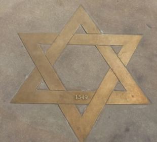 Frauenkirche: Erinnerung an abgerissene Synagoge