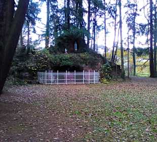 Wallfahrtsort Maria Rosenberg in Waldfischbach-Burgalben