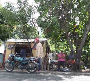 Impression vom Strassenrand bei Ausflug