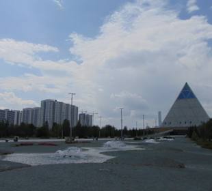 Stadtrundgang Nur-Sultan