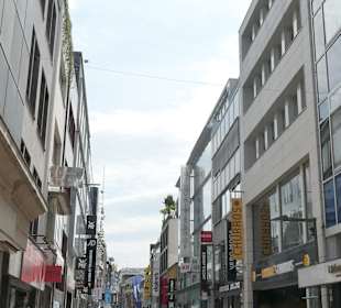 Bummel durch die Hohe Straße in Köln