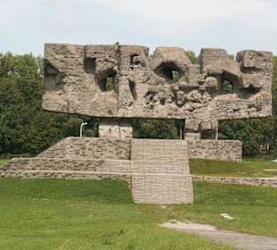 Pomnik walki i męczeństwa