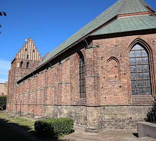 Außenansicht Sankta Maria Kyrka