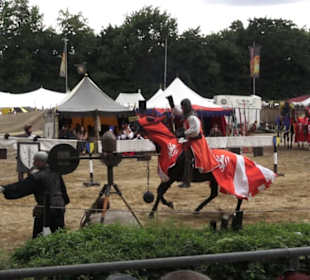 Jahrhundertmarkt und Ritterturney