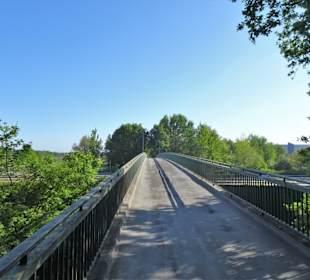 Über die A27 auf dem Jan-Reiners-Weg