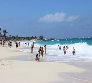 Nassau, Paradise Island