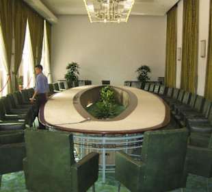 Innenaufnahmen / Wiedervereinigungspalast, Saigon