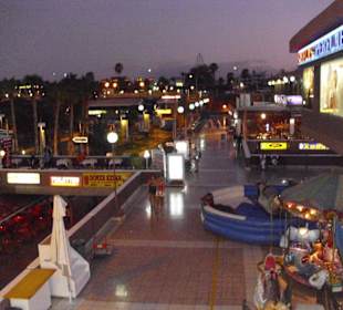 Yumbo Shopping Center