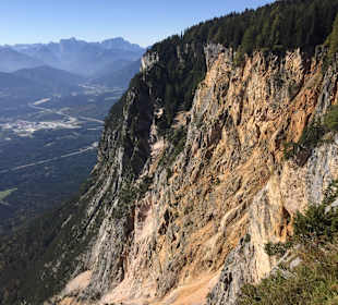 Schöner Ausblick in die Täler