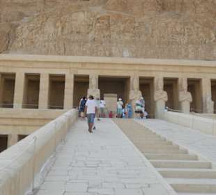 Świątynia kobiety faraona