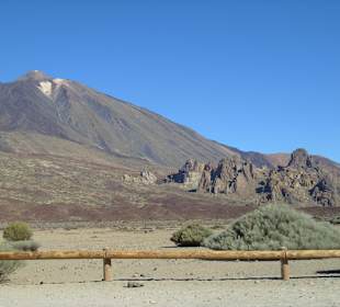 Blick zum Vulkan im Januar 2012 bei 20 Grad