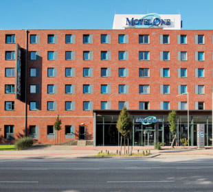 Hotelansicht  Motel One Hamburg-Altona