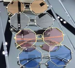 Rimless