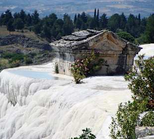 Захоронение самого сильного