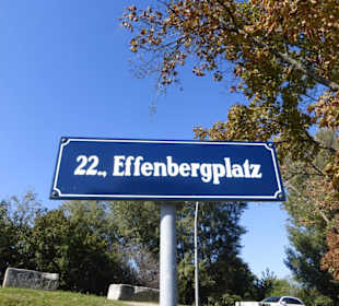Über Effenbergplatz im 22. Bezirk Richtung Donau