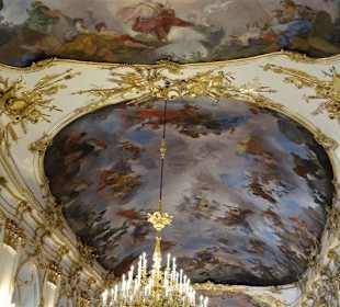 Grosse Galerie im Schloss