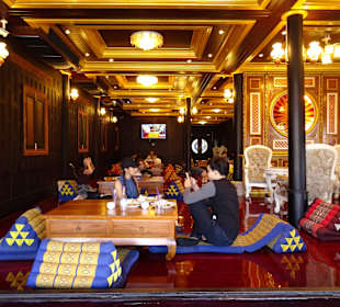 Bummeln über den Ampfawa Floating Markt