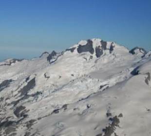 Gletscherwelten: Abspringen zur Abfahrt