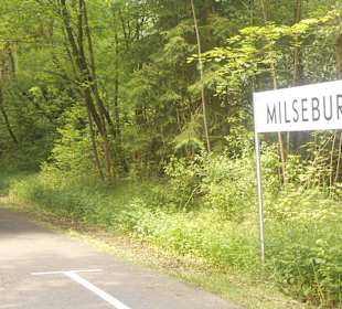 Hinweistafel Milseburg Bahnhof