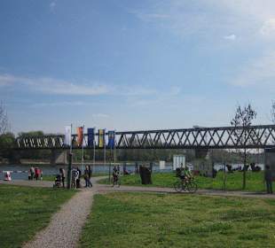 Promenade am Rhein in Germersheim