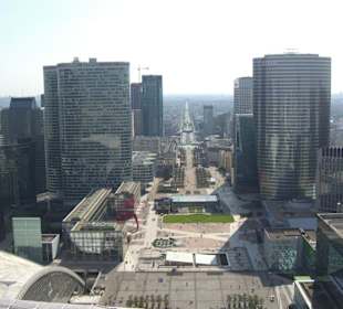 Widok z łuku triumfalnego