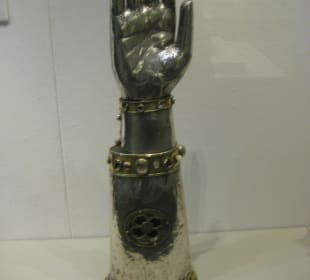 Armreliqular / 14. Jh.