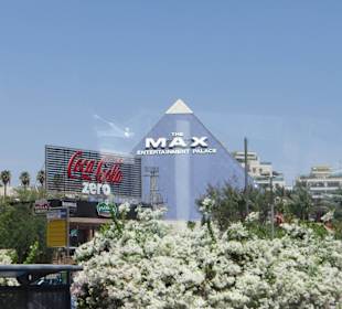 Wjazd autokarem na promenadę