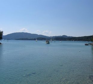 Attersee klares Wasser Sicht bis auf den Grund