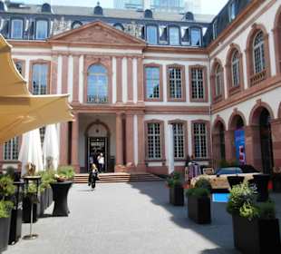 Palais Thurn und Taxis