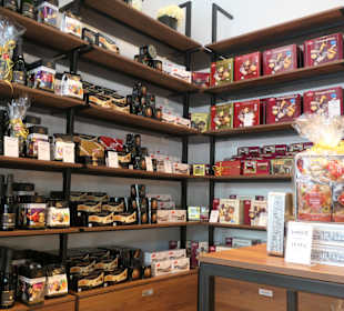 Lambertz Shop & Café: Kaffeepause und Einkauf