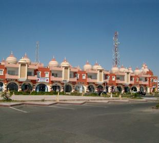 Die Einkaufsmall zur Mittagszeit