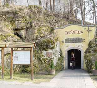 Eingang ins Höhlenrestaurant