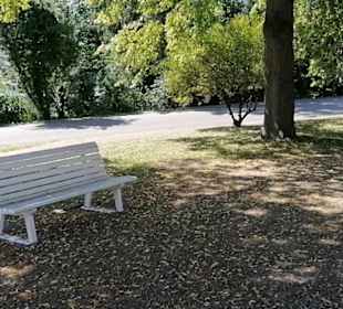 Skulptur "Eichenläubin" Gudrun Krüger