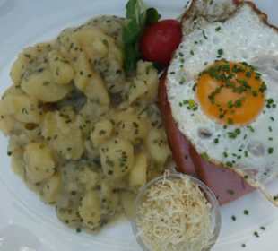 Abendessen im Gasthof zum Neuhaus