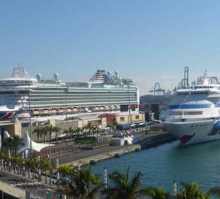 Kreuzfahrtterminal im Hafen von Las Palmas