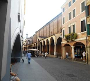 Flaniermeile Paduas - Via Roma und Via Umberto I