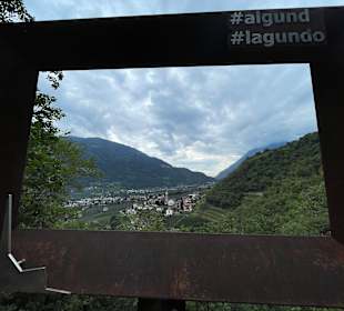Ausblick vom Algunder Waalweg
