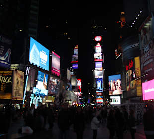 Times Square bei Nacht