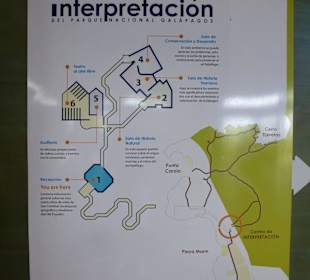 In der Station viele Erklärungen
