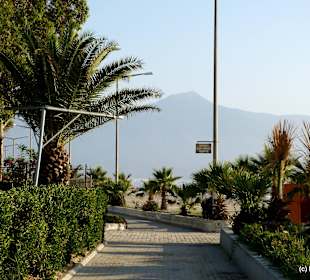 Strandpromenade in Richtung Davutlar