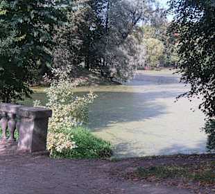 Parkanlage am Alexanderpalast in Pushkin